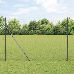 Talajra rögzíthető hegesztett drótkerítés 25 x 1,5 m (sz x m)